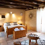 度假居 En Pierre 10 Pers, Piscine Chauffee