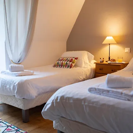 度假居 En Pierre 10 Pers, Piscine Chauffee Saint-Amand-de-Coly
